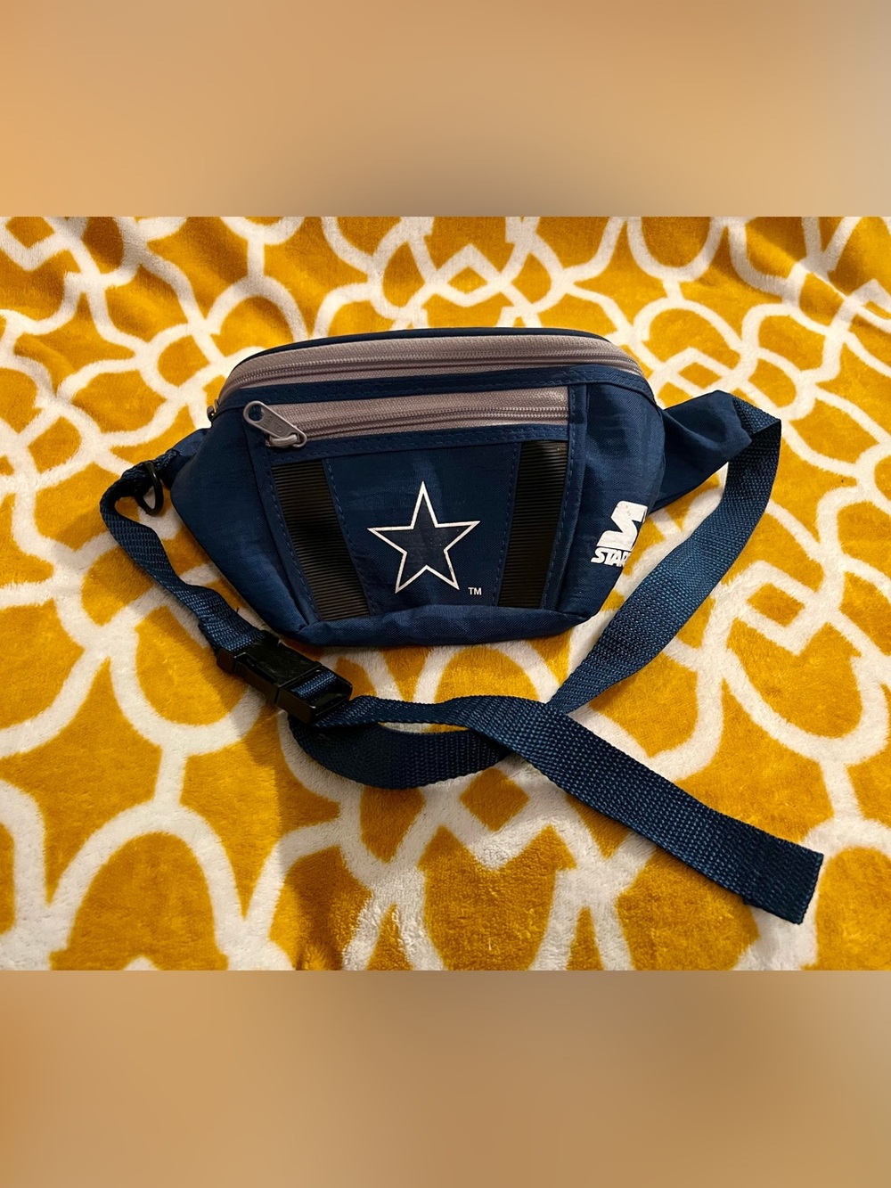 Vintage 1990s Dallas Cowboys Starter fanny pack